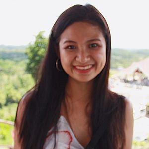 Meet your Posher, Carmela isabel